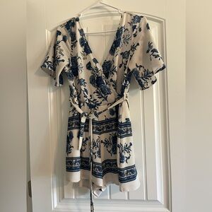 Romper with shorts lining, not see thru comfortable, beautiful, adjustable ties